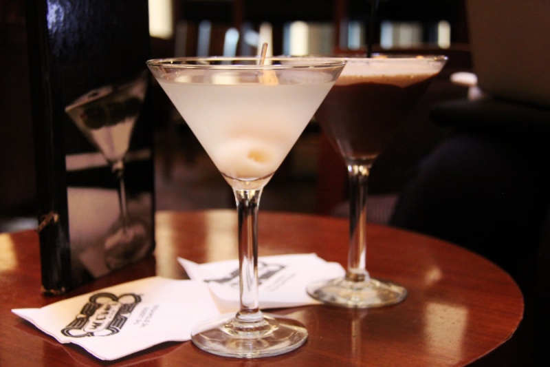 brasserie-PLAN D AUPS STE BAUME-min_martini_bar_lychee_chocolate_alcohol_liquor_happy_hour_happy-910161